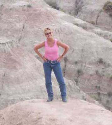 1cindy_roberts_badlands